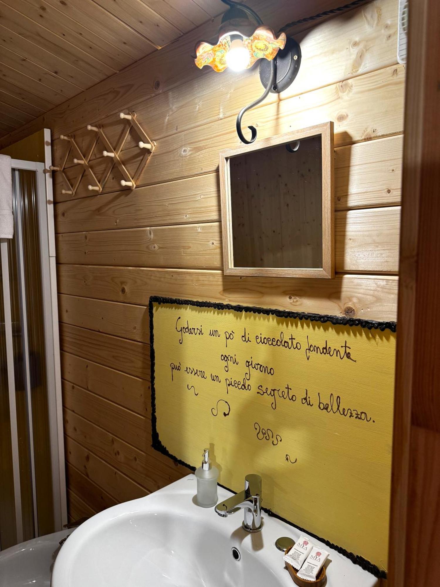 Choco B&B Telese Dış mekan fotoğraf